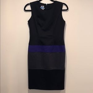 Size 2 Anne Klein dress.